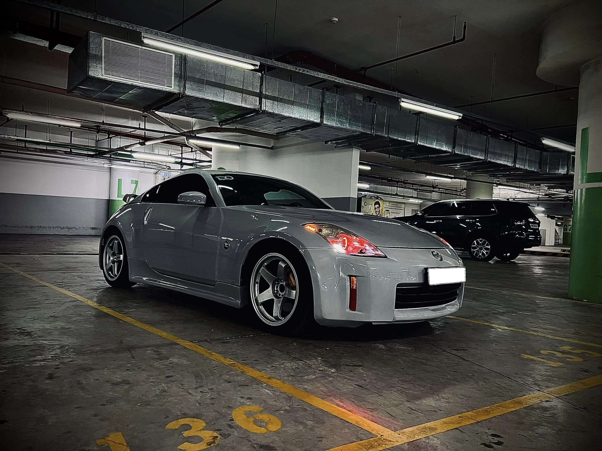 350z nissan - Hình 2