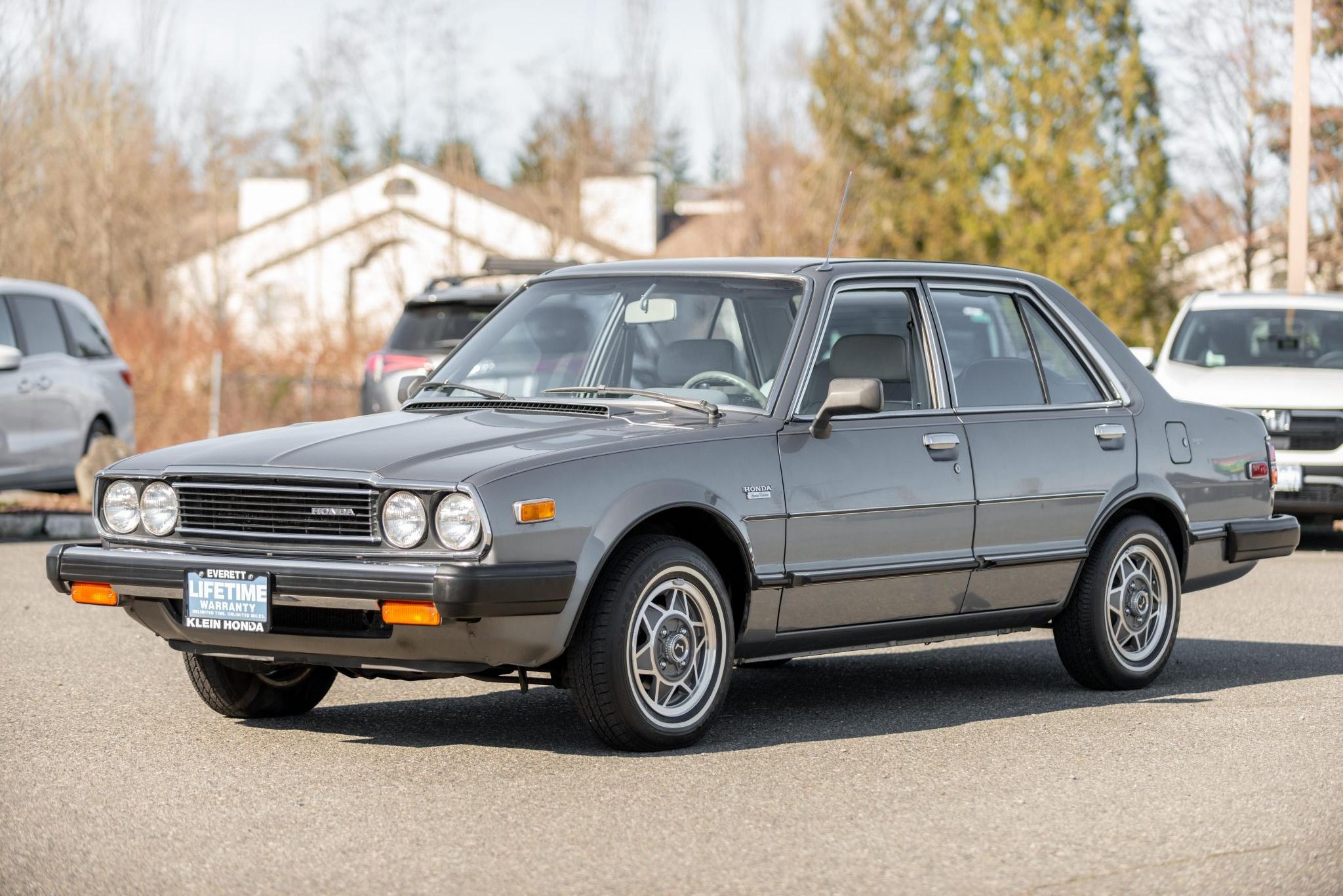 81 honda accord - Hình 2