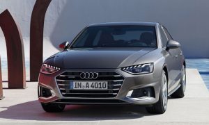 audi a4 giá lăn bánh
