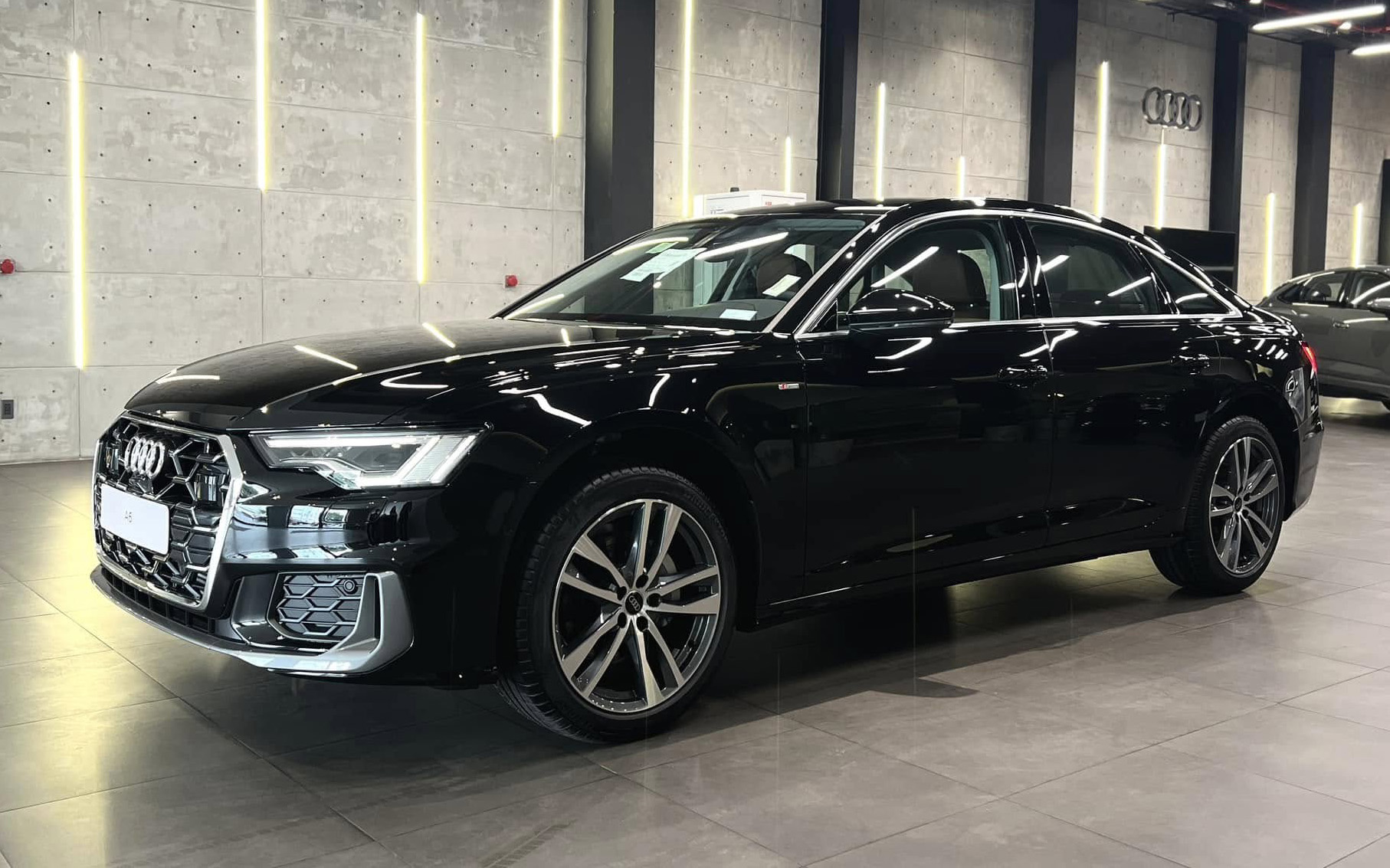 audi a6 giá bao nhiêu tại việt nam - Hình 5