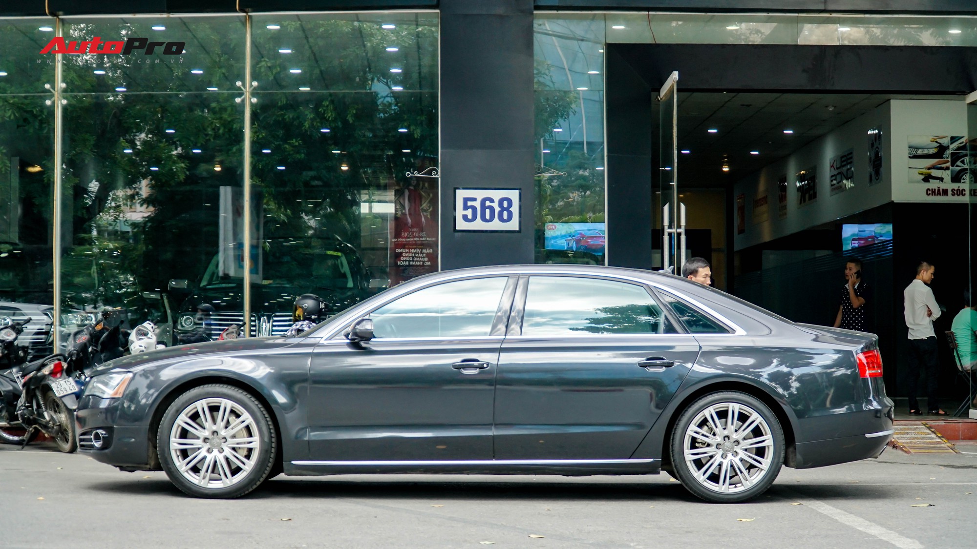 audi a8 cũ - Hình 4