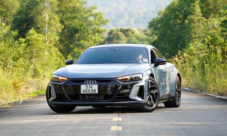 audi etron gt giá - Hình 4