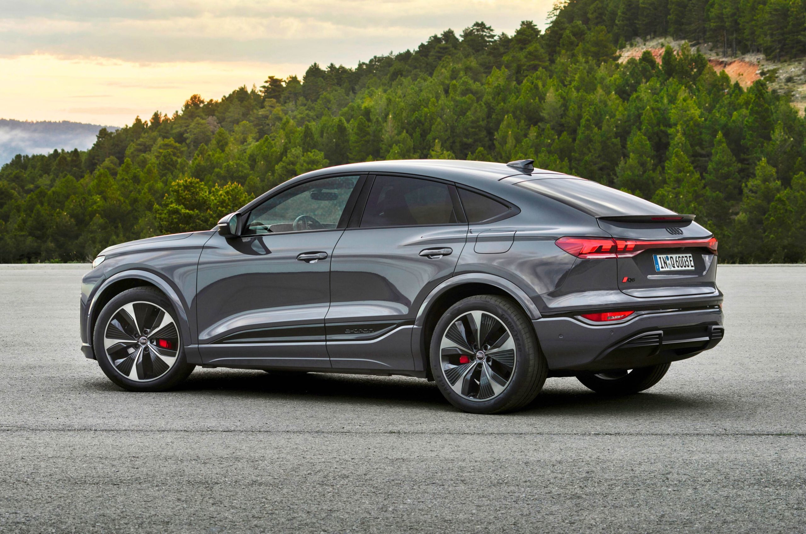 audi q6 e tron - Hình 5