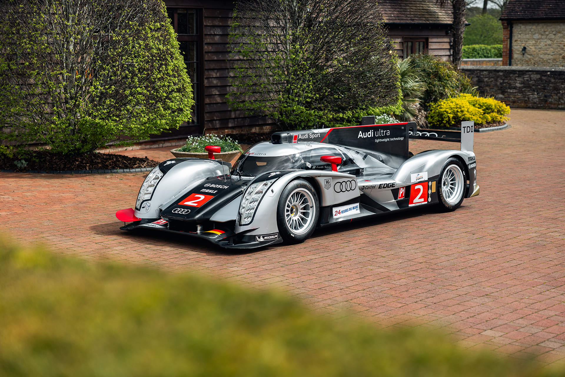 audi r18 - Hình 3