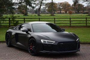 audi r8 black