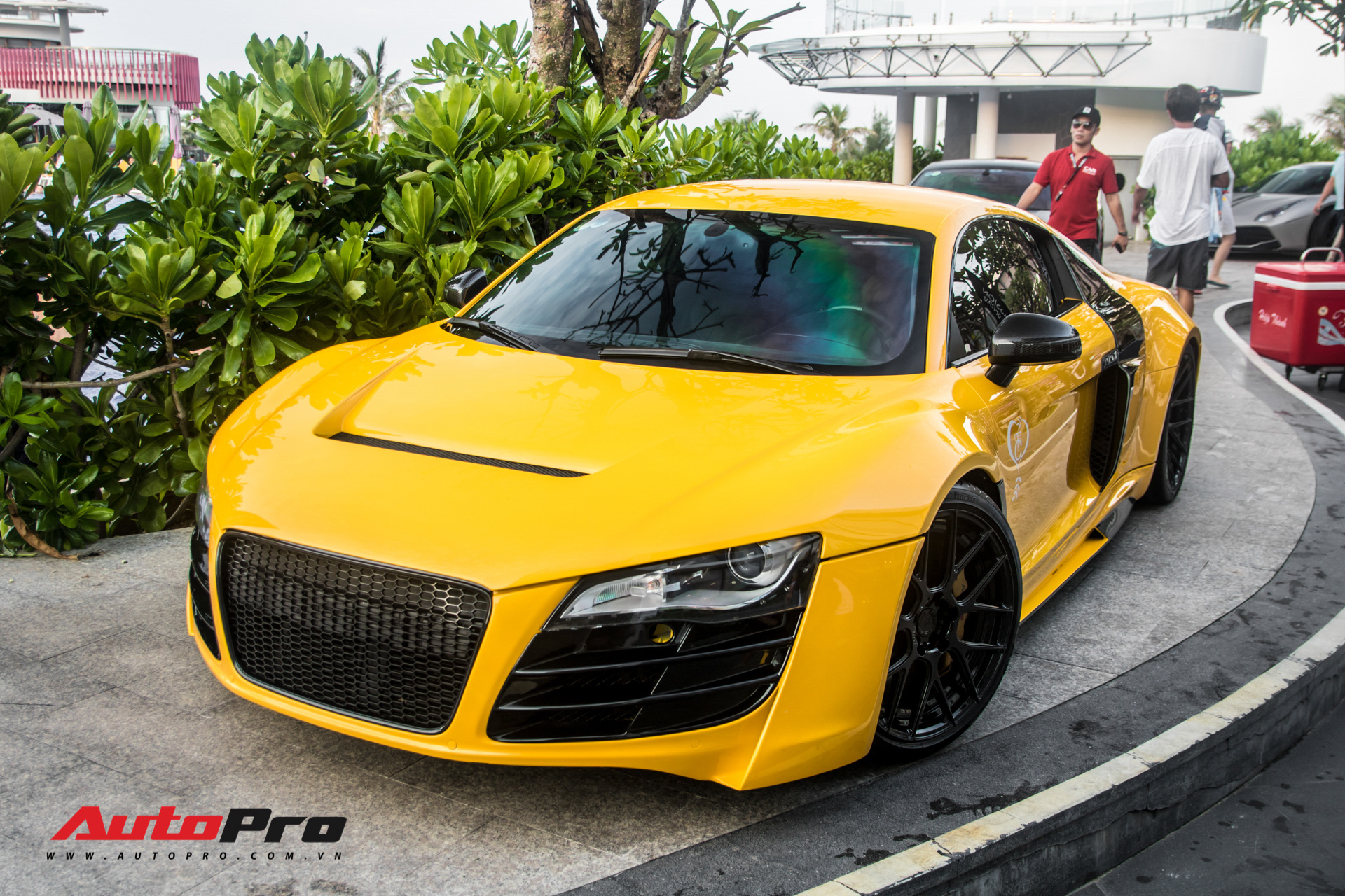 audi r8 cũ - Hình 3