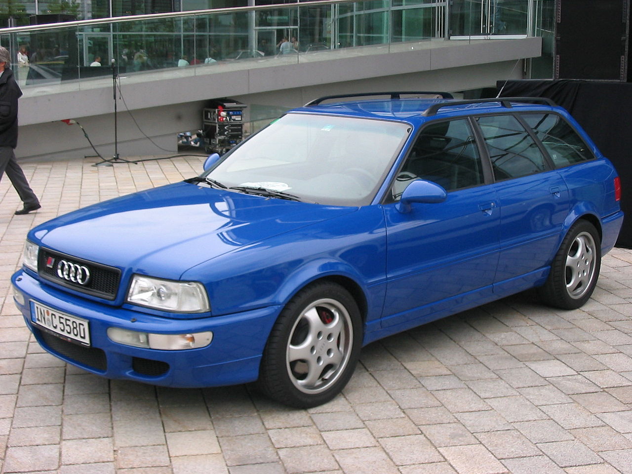 audi rs2 - Hình 5