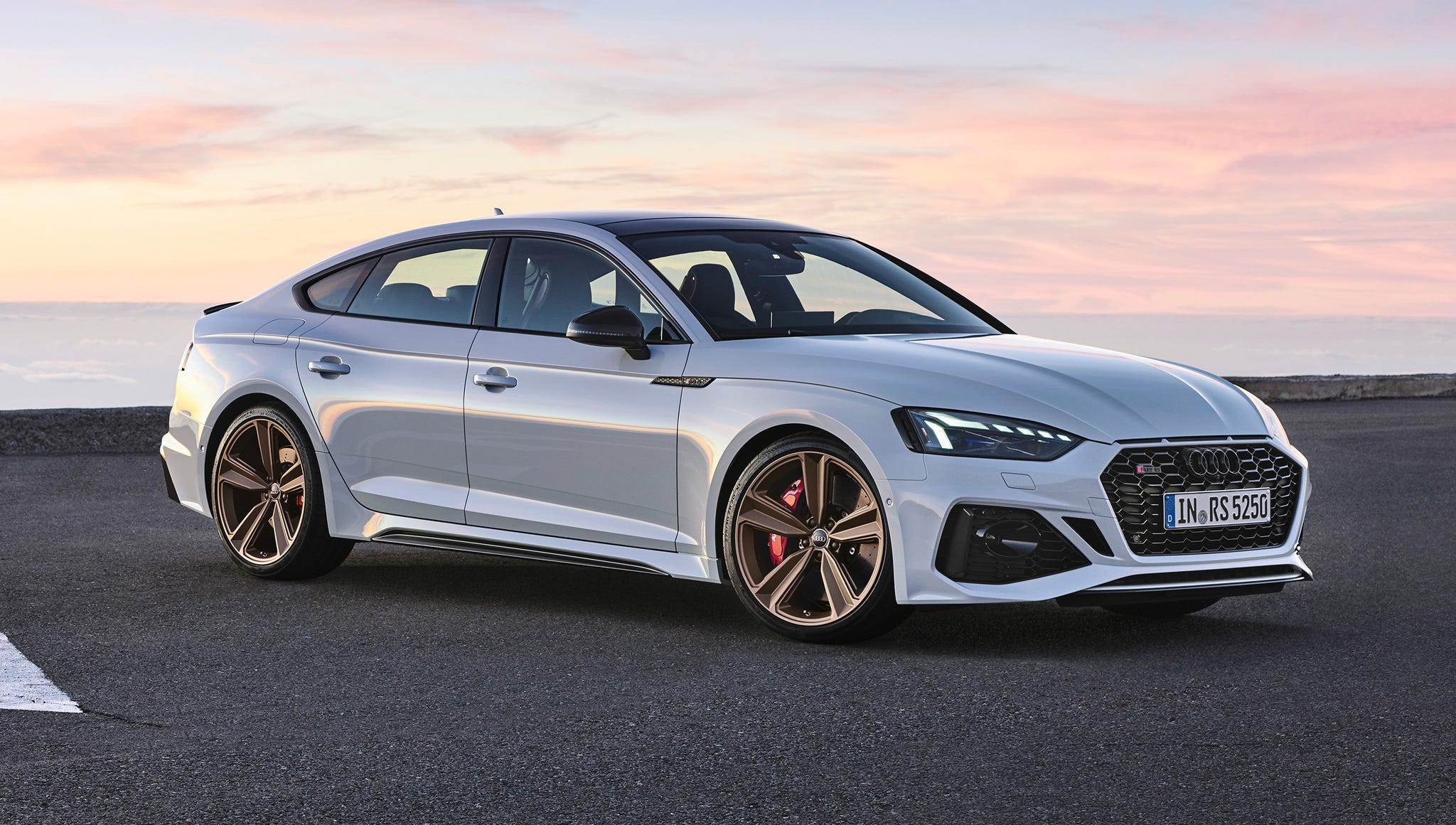 audi rs5 sportback - Hình 2