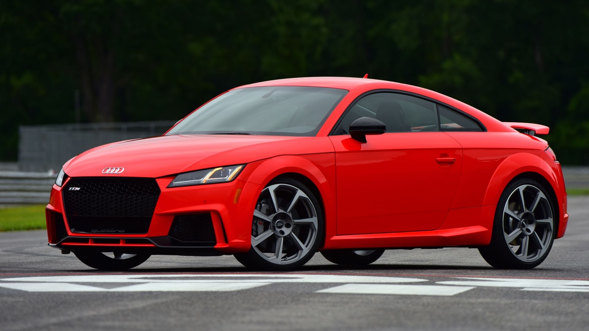 audi tt rs - Hình 4