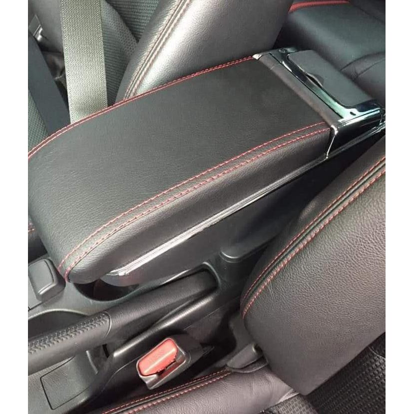 bệ tỳ tay mazda 2