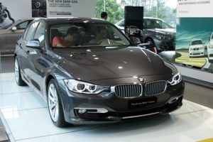 bmw 320i 2012