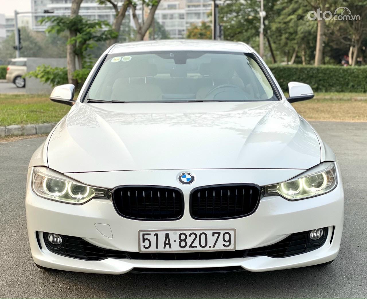 bmw 320i 2014 - Hình 2