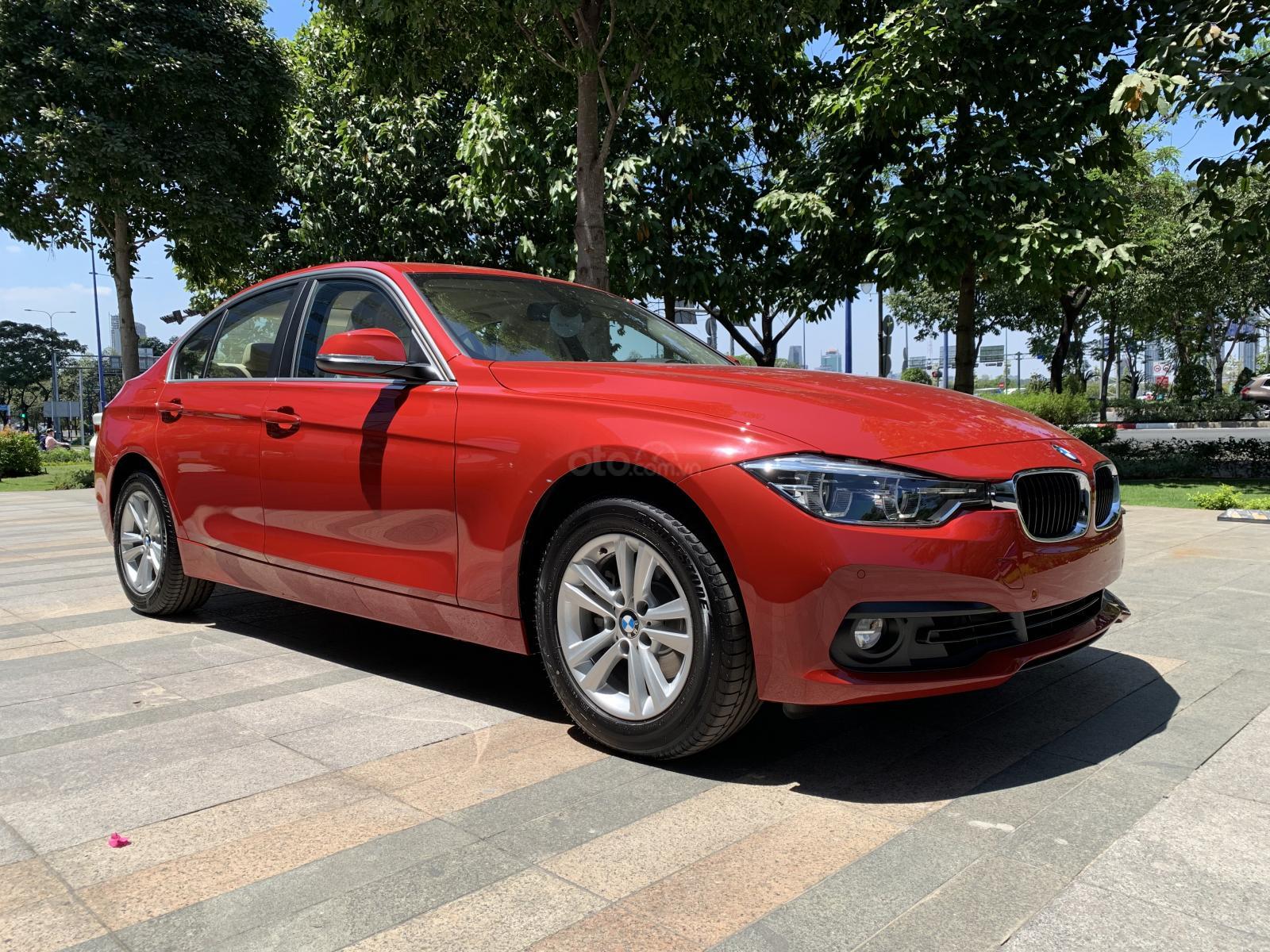bmw 320i 2019 - Hình 5