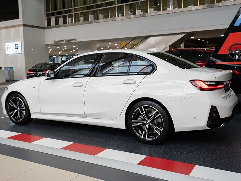 bmw 330i m sport - Hình 5