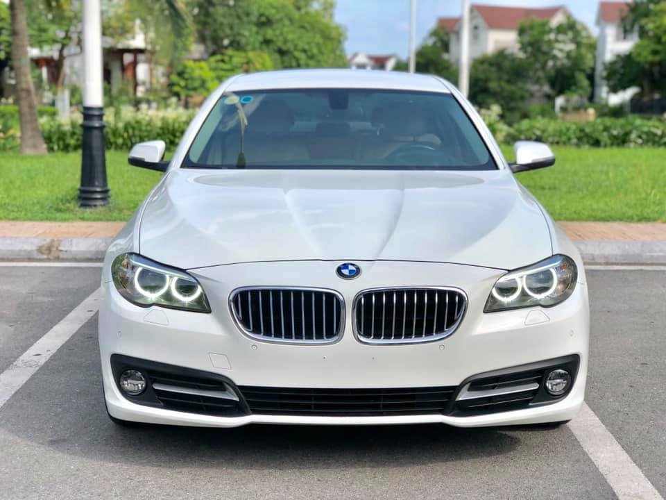 BMW 520i 2016: Biểu Tượng Sedan Hạng Sang Với Sức Hút Vượt Thời Gian 2 bmw 520i 2016 - Hình 4