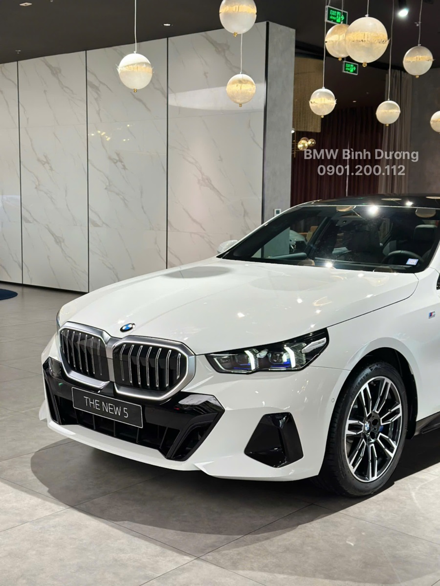 bmw 530i giá - Hình 4