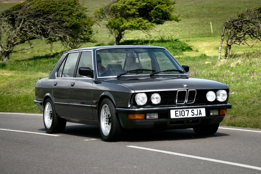 bmw e28 - Hình 2
