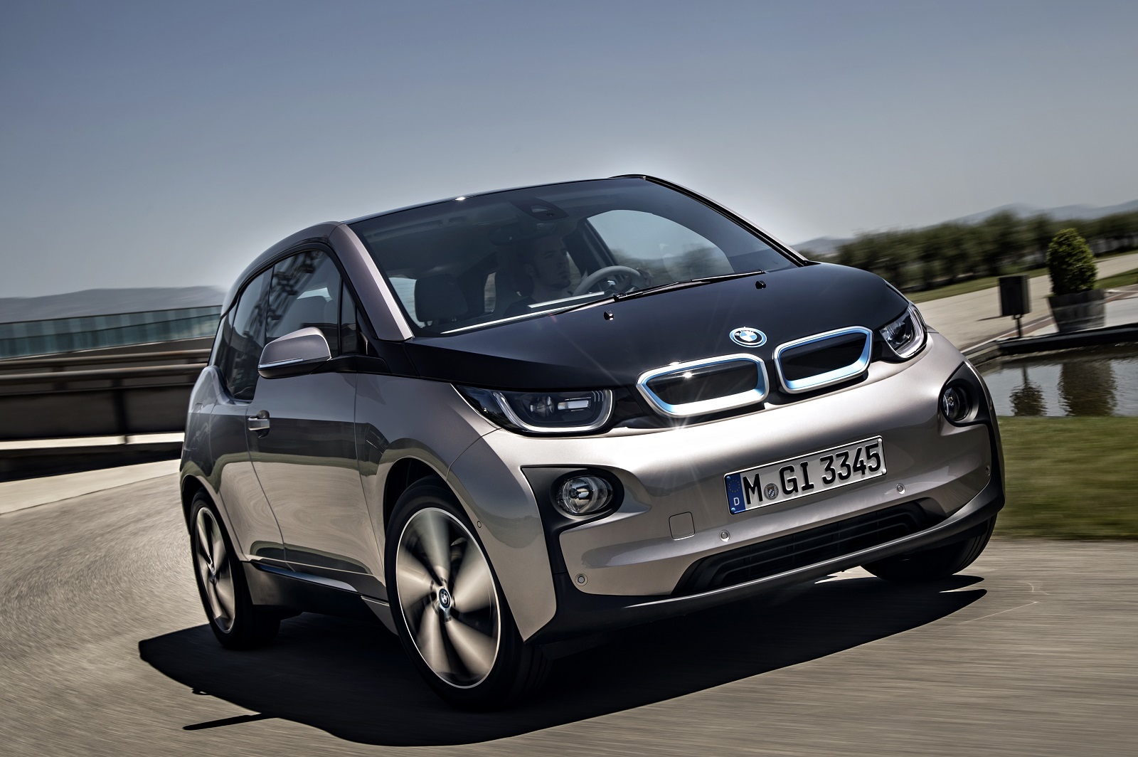 bmw electric car - Hình 2