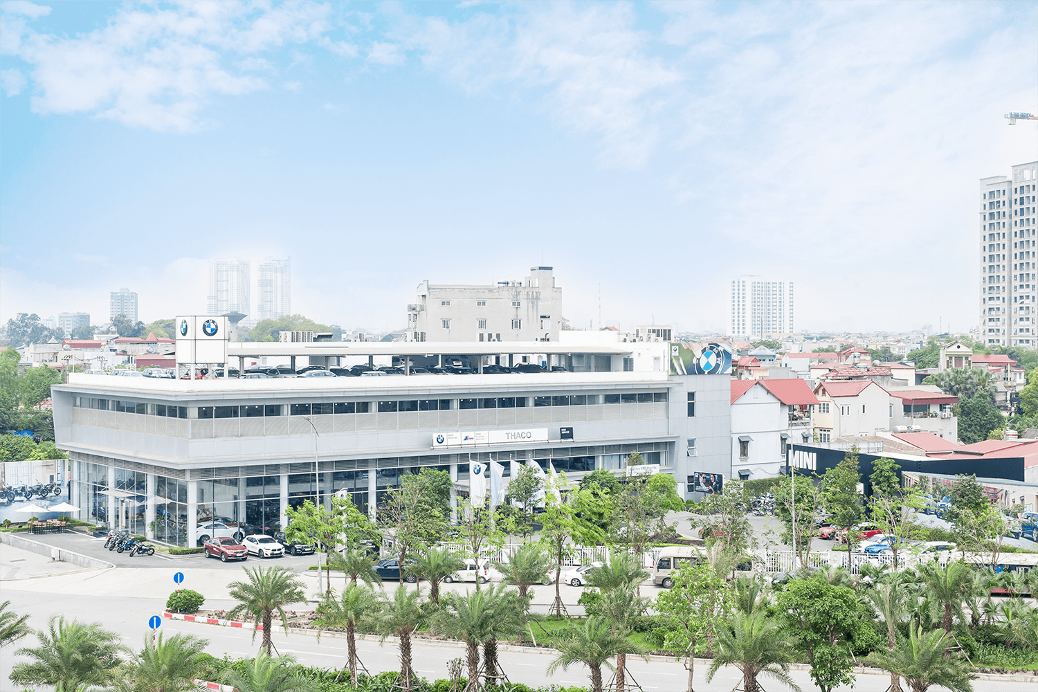 bmw long biên - Hình 2