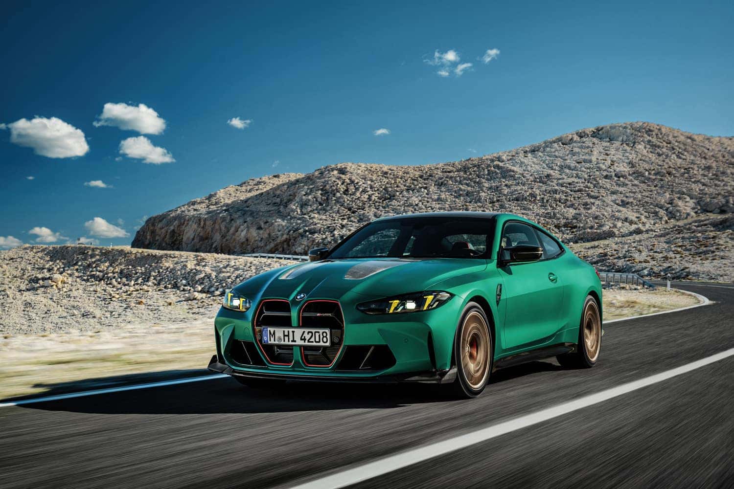 bmw m4 - Hình 2