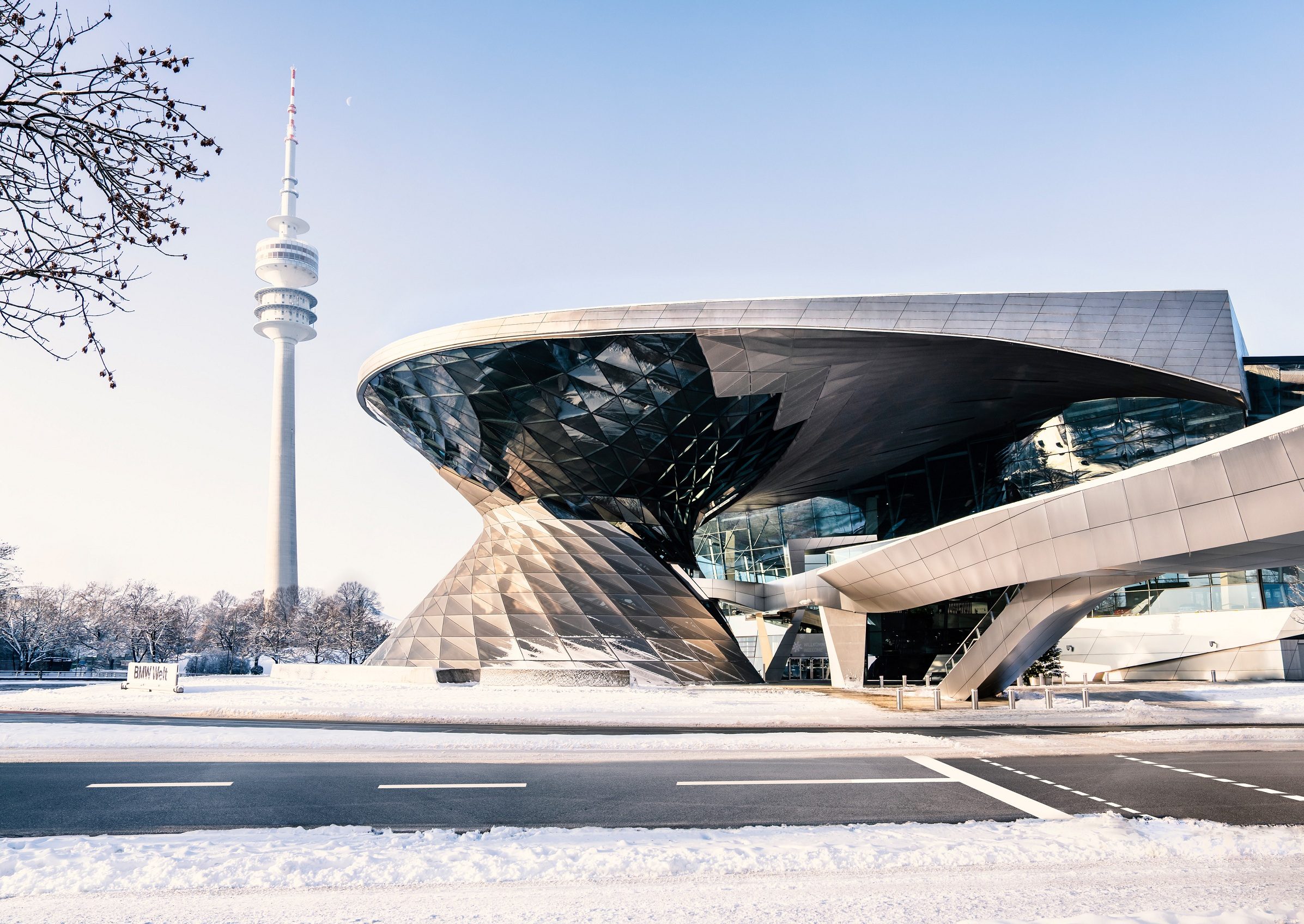 bmw museum - Hình 4