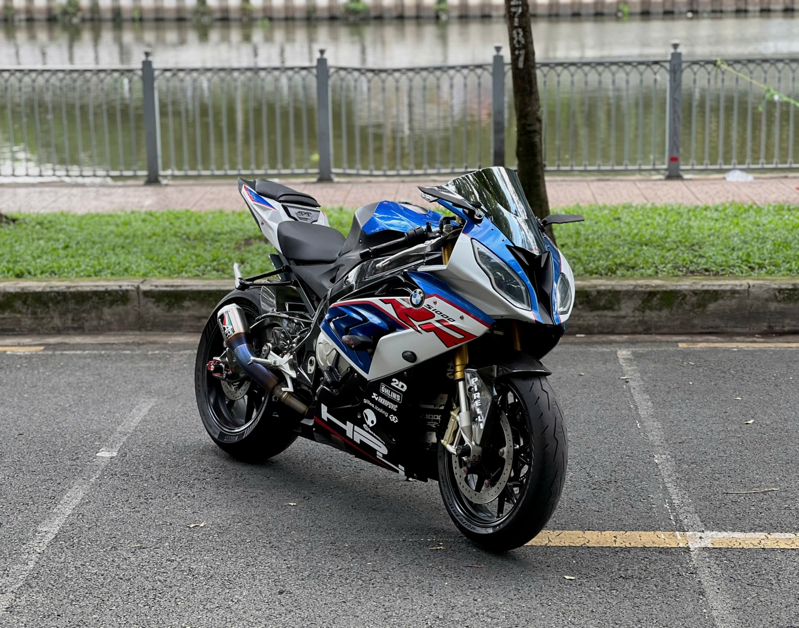 bmw s1000rr 2015 - Hình 2