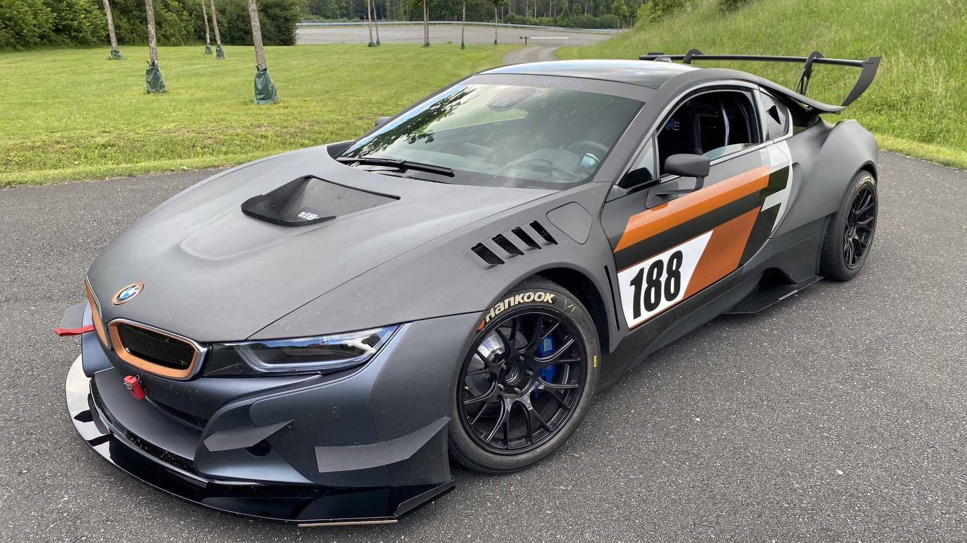 bmw supercar - Hình 1