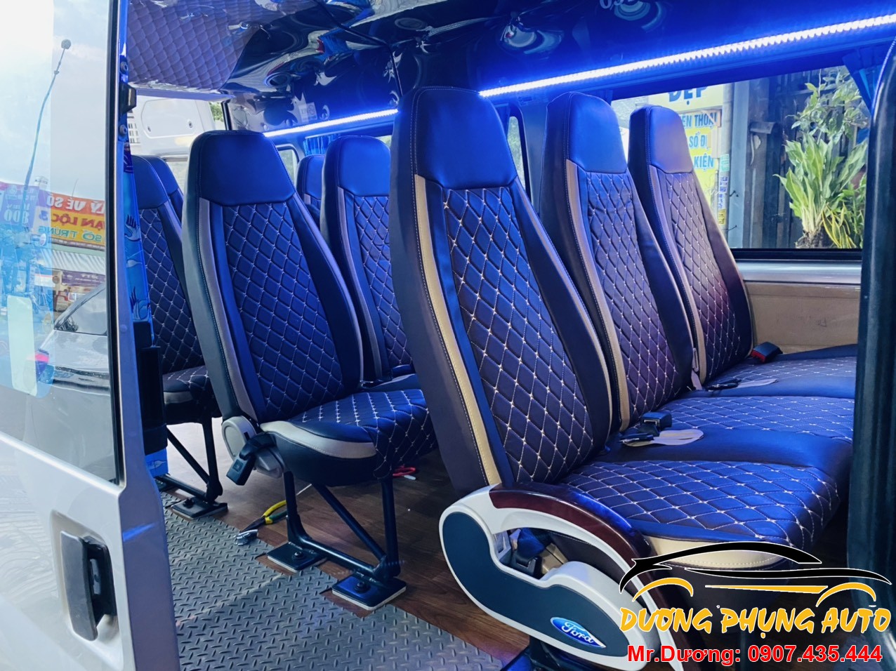 bọc ghế xe ford transit 16 chỗ - Hình 4
