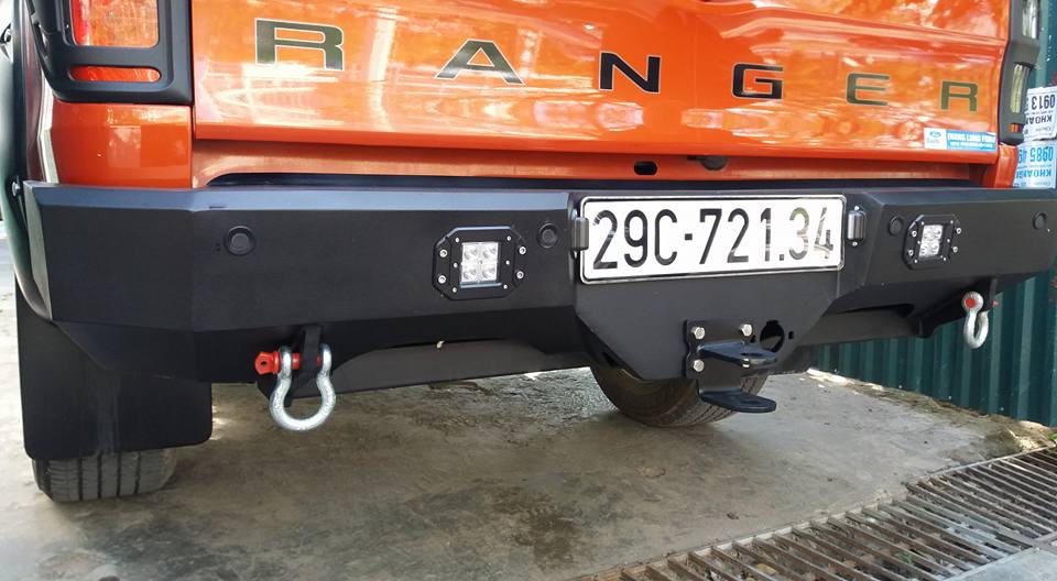cản sau ford ranger - Hình 5