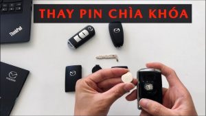 chìa khóa xe mazda 3 hết pin