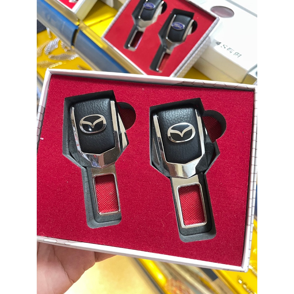 chốt cài dây an toàn mazda - Hình 2