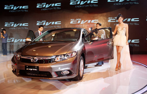 có nên mua honda civic 2012 cũ - Hình 4