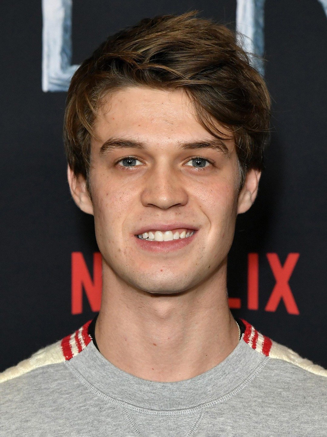 colin ford - Hình 3