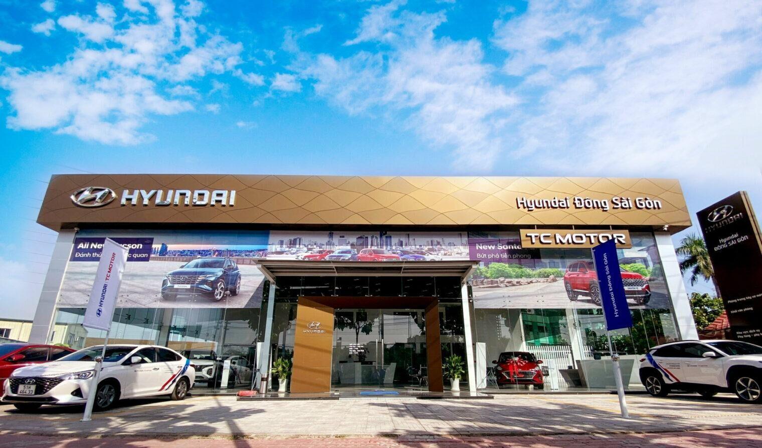 cửa hàng xe hyundai - Hình 1