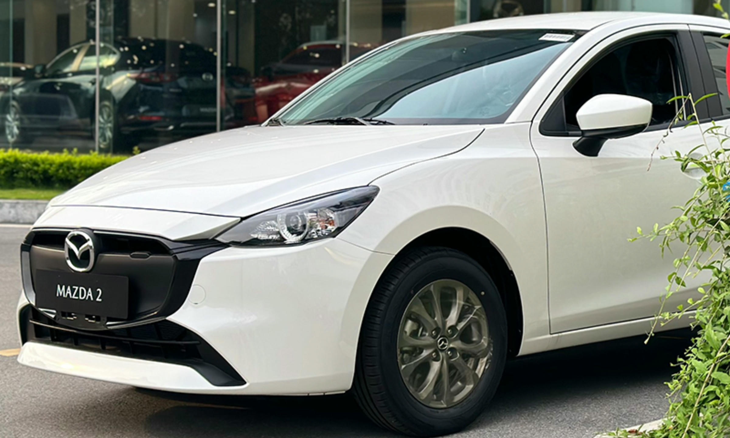 đánh giá mazda 2 - Hình 5