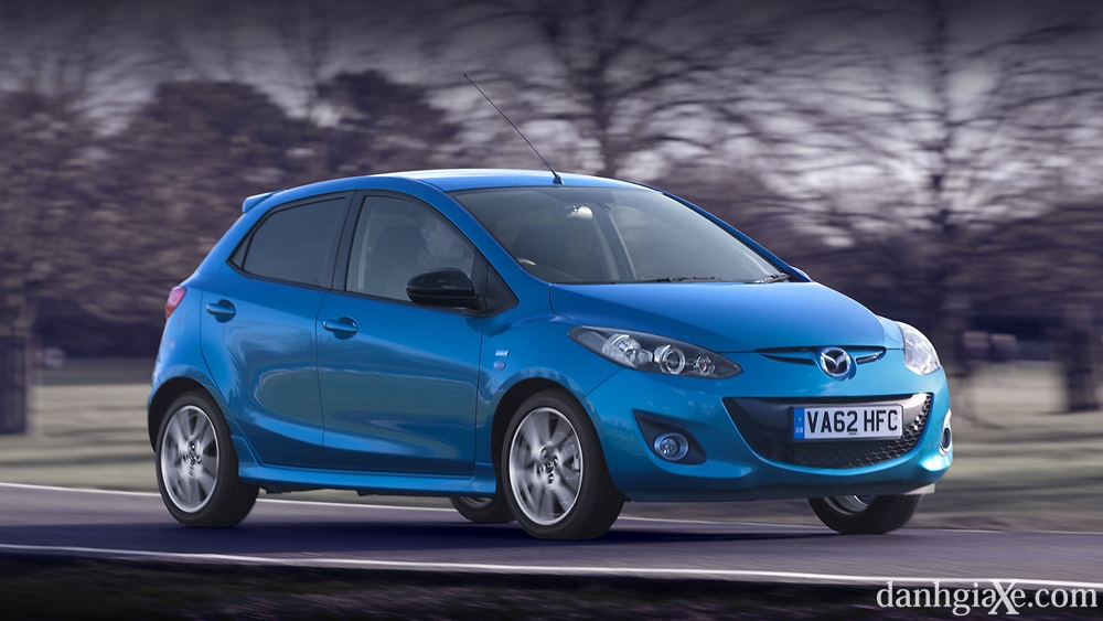 đánh giá mazda 2s 2013 - Hình 2