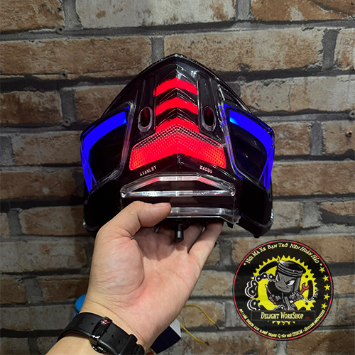 Đèn Hậu Audi: Thiết Kế Biểu Tượng, Công Nghệ Dẫn Đầu và Giải Pháp Thay Thế Toàn Diện 3 đèn hậu audi - Hình 3