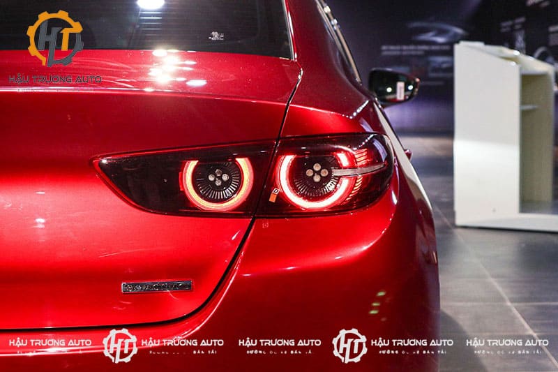 đèn hậu mazda 3 - Hình 3