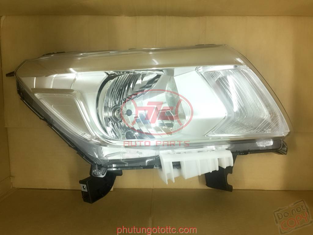 đèn pha nissan navara - Hình 3
