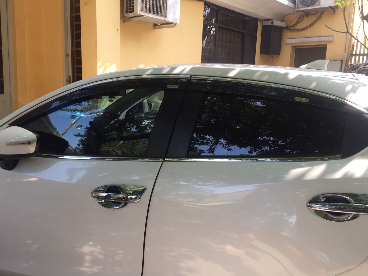 đồ chơi mazda 2 - Hình 1