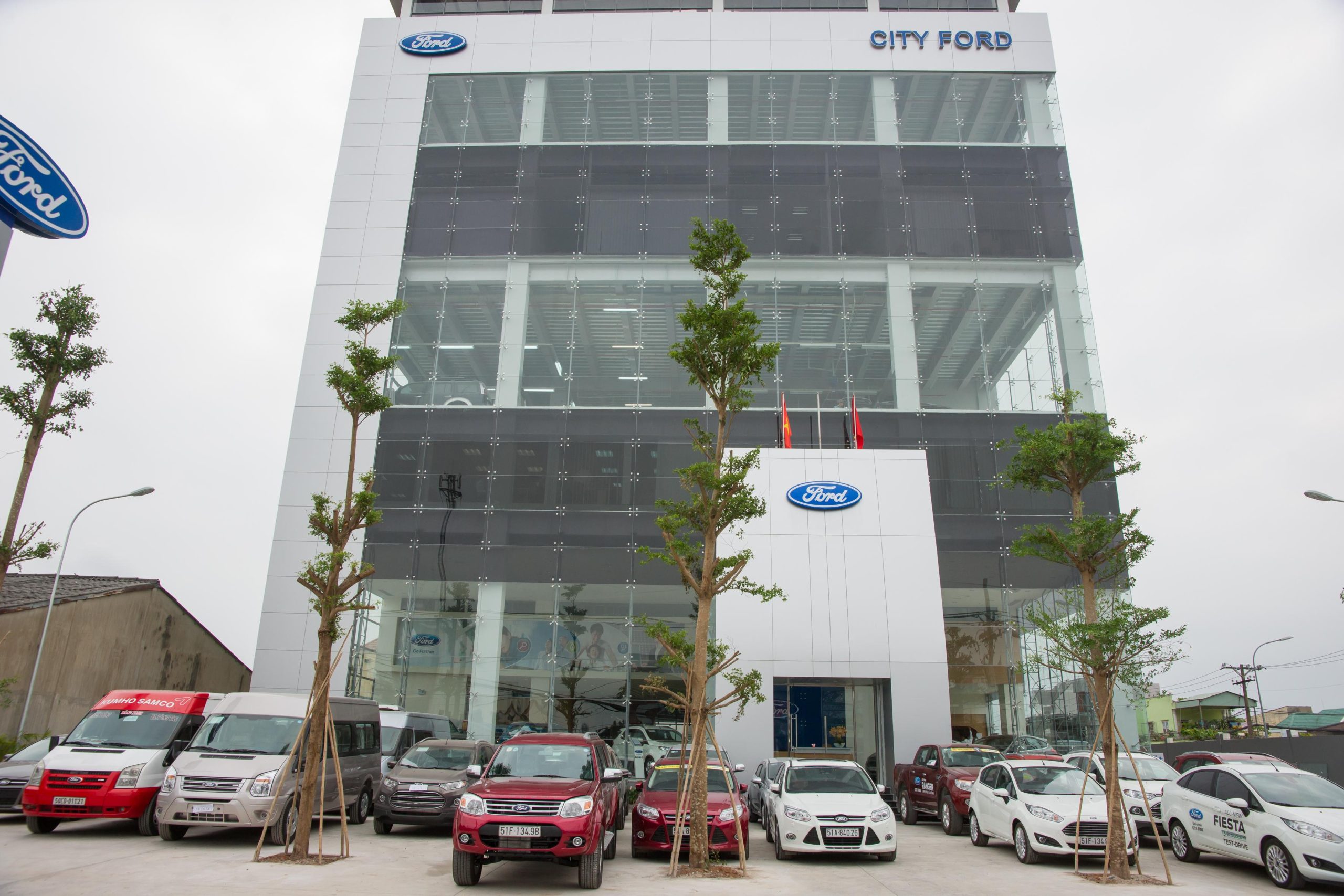 ford bình triệu