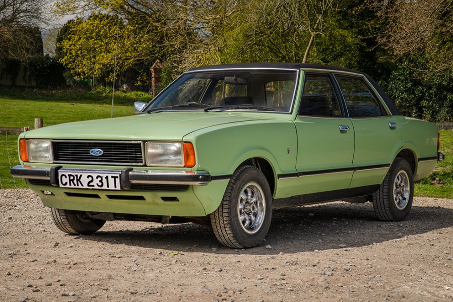 ford cortina - Hình 4