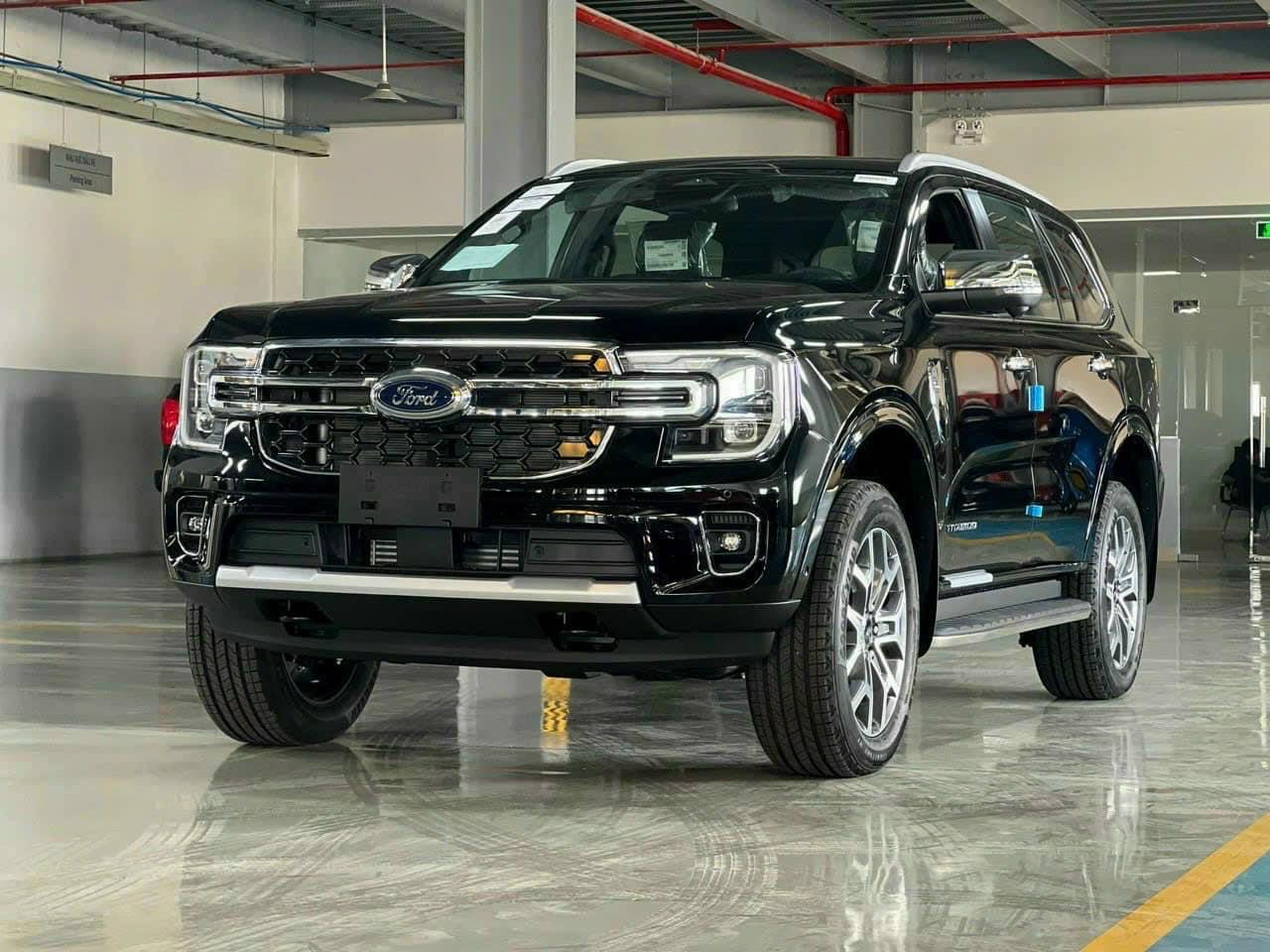 ford everest 4x4 - Hình 4