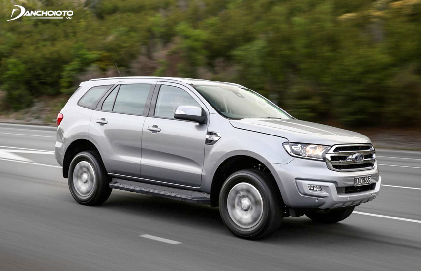 ford everest máy xăng - Hình 4