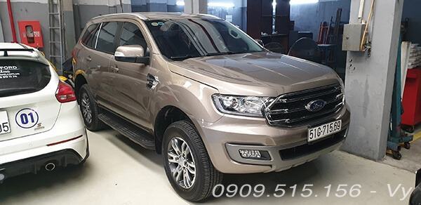 ford everest máy xăng - Hình 5