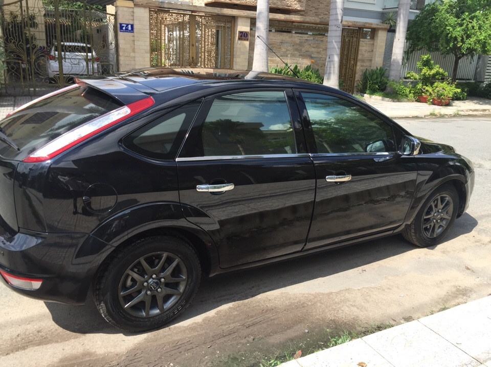 ford focus cũ - Hình 2