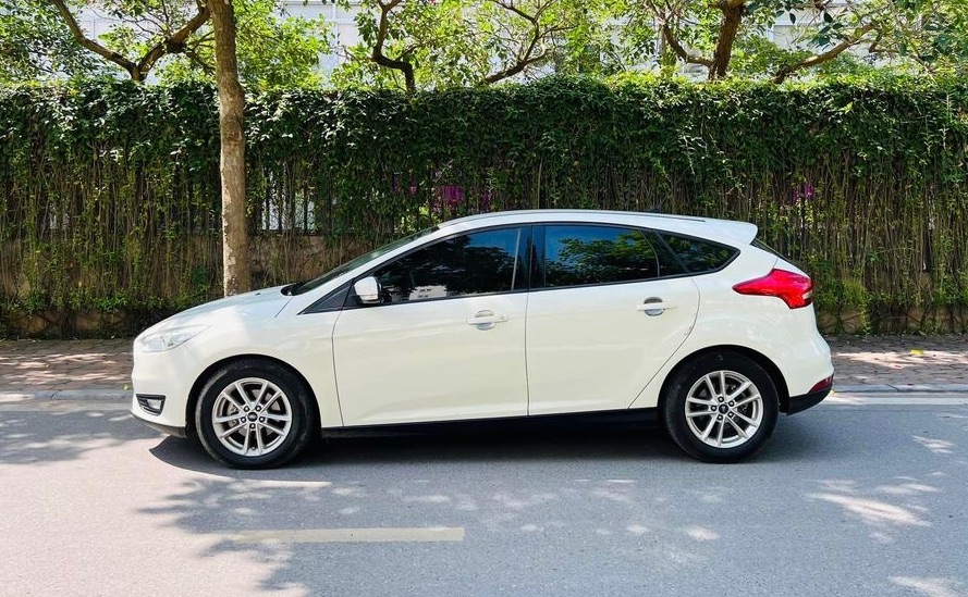 ford focus cũ - Hình 4