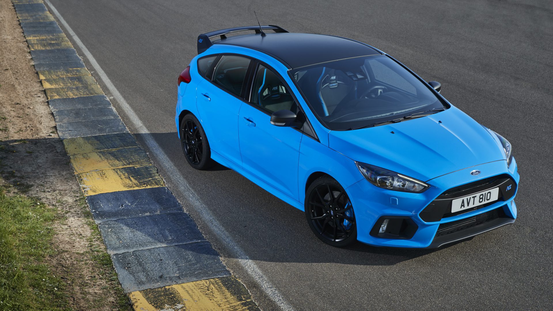 ford focus rs - Hình 5