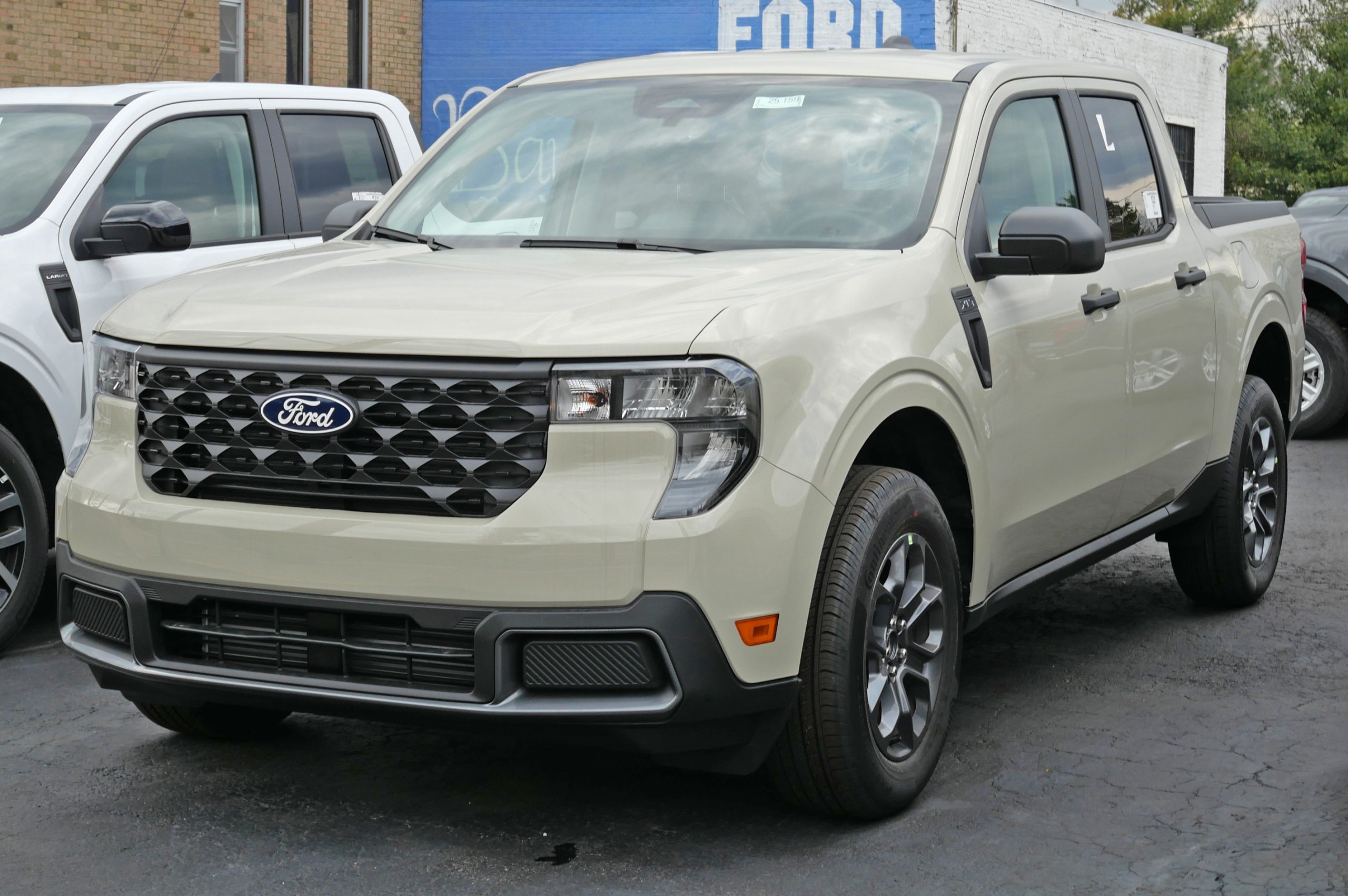 ford maverick - Hình 3