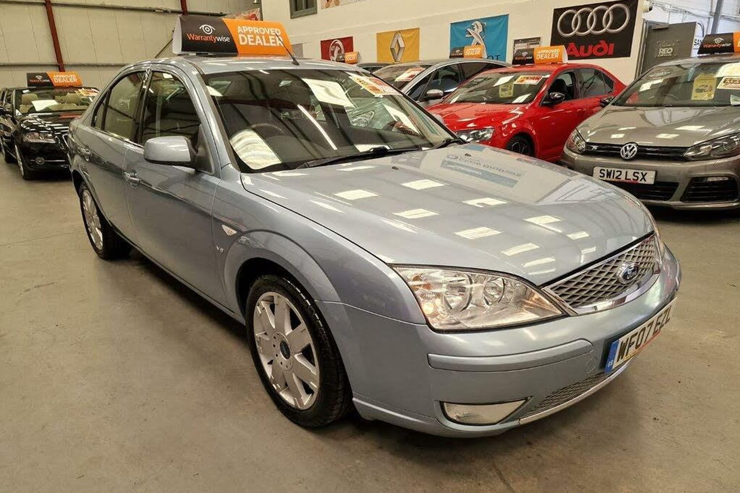 ford mondeo v6 - Hình 3